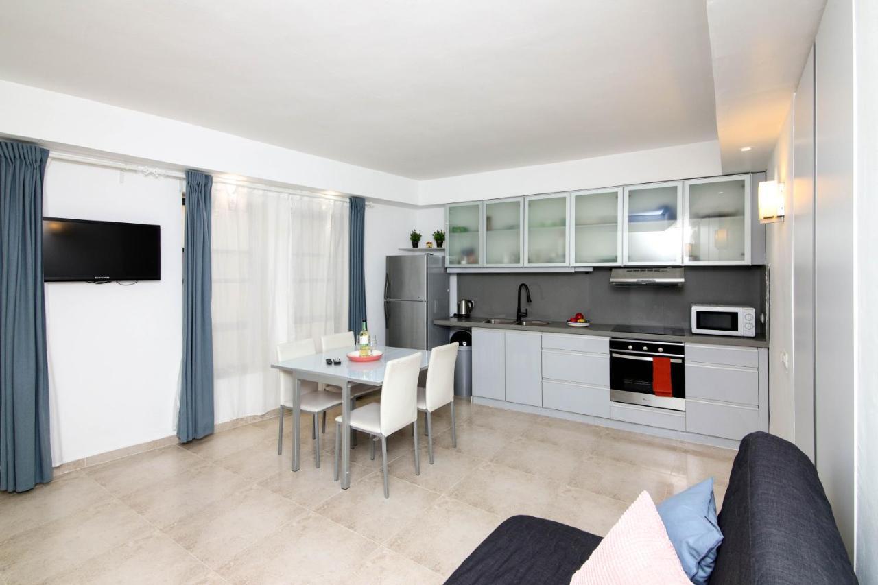 Gabriel Apartments - Cozy Kotel House Kudüs Dış mekan fotoğraf